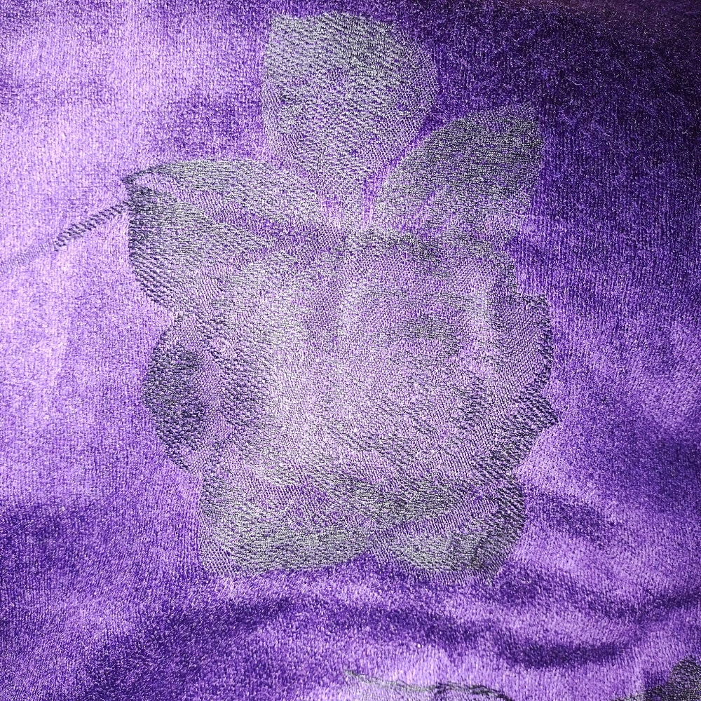 Wrap/Shawl - Picture 2 of 9
